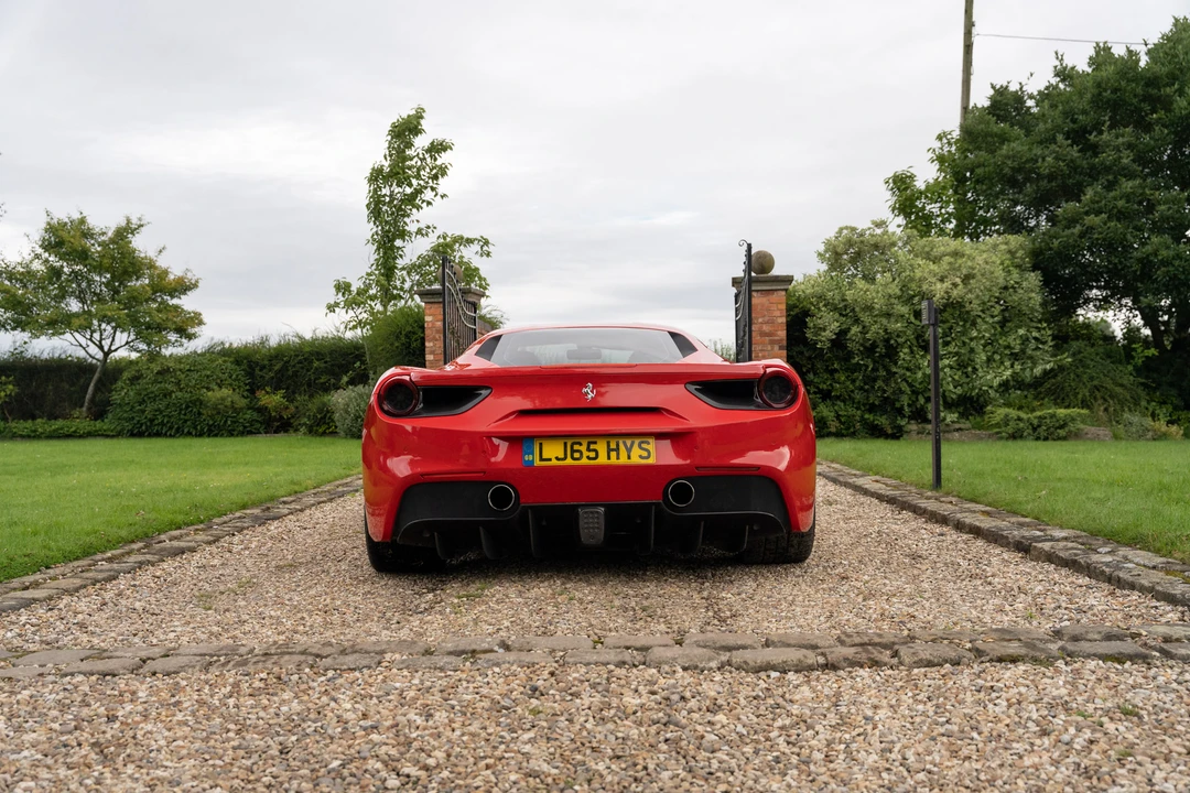 2016 Ferrari 488 GTB - Image 7 of 31