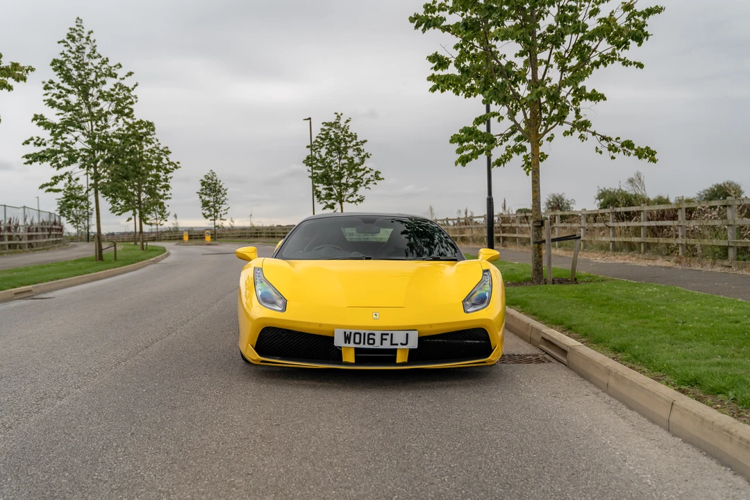 2016 Ferrari 488 GTB - Image 3 of 31