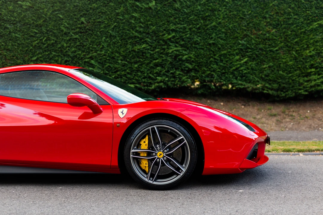 2016 Ferrari 488 GTB - Image 20 of 31