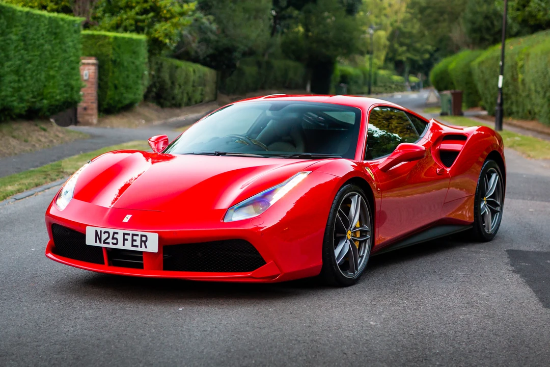 2016 Ferrari 488 GTB - Image 2 of 31