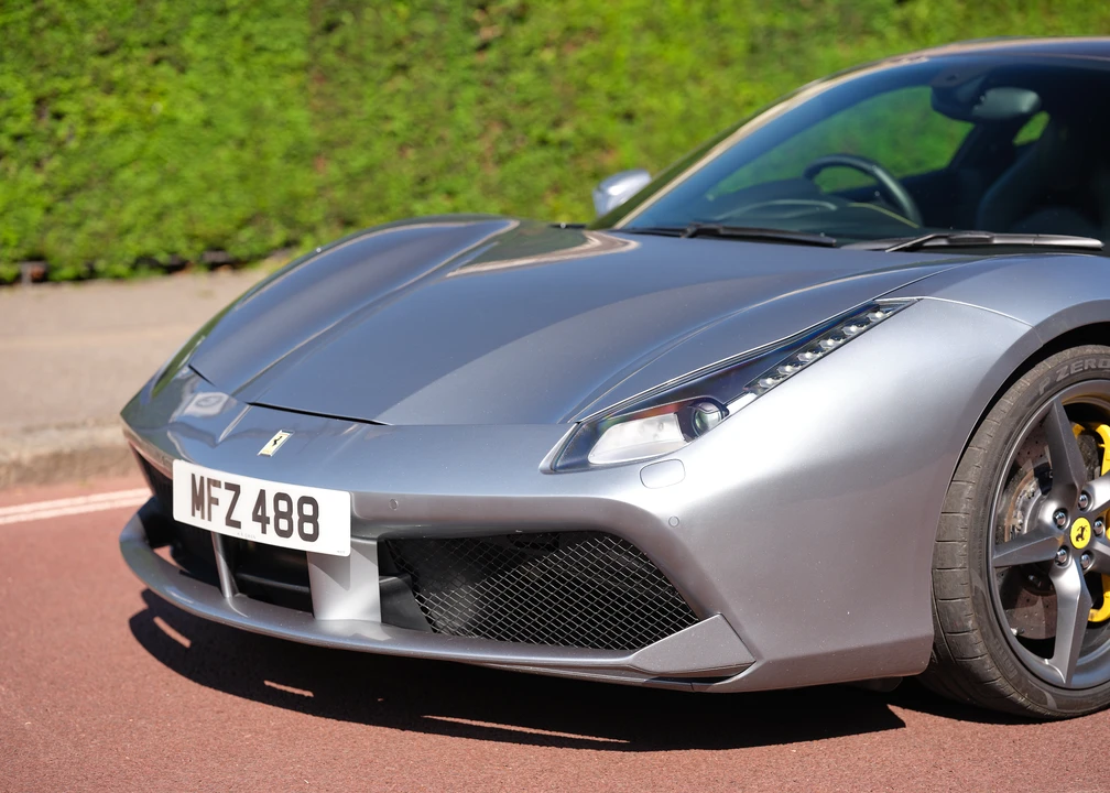 2016 Ferrari 488 GTB - Image 24 of 31