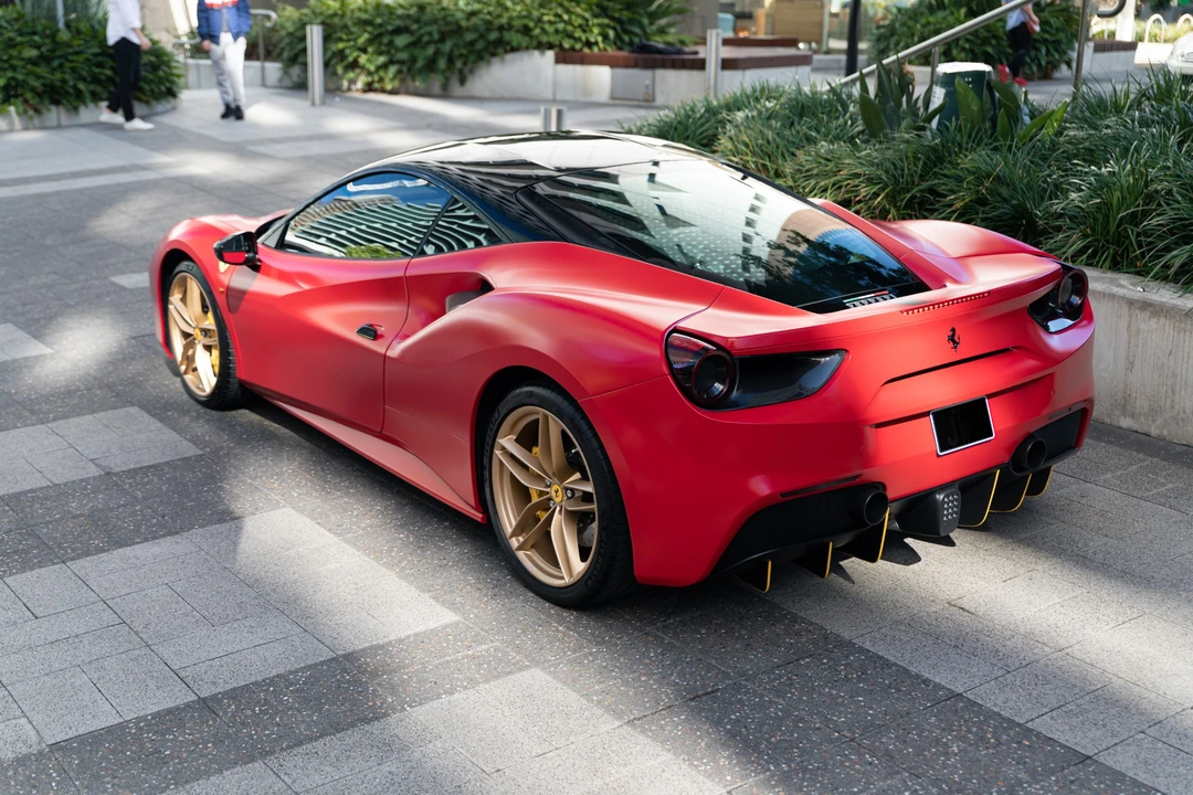 2016 Ferrari 488 GTB - Image 8 of 31