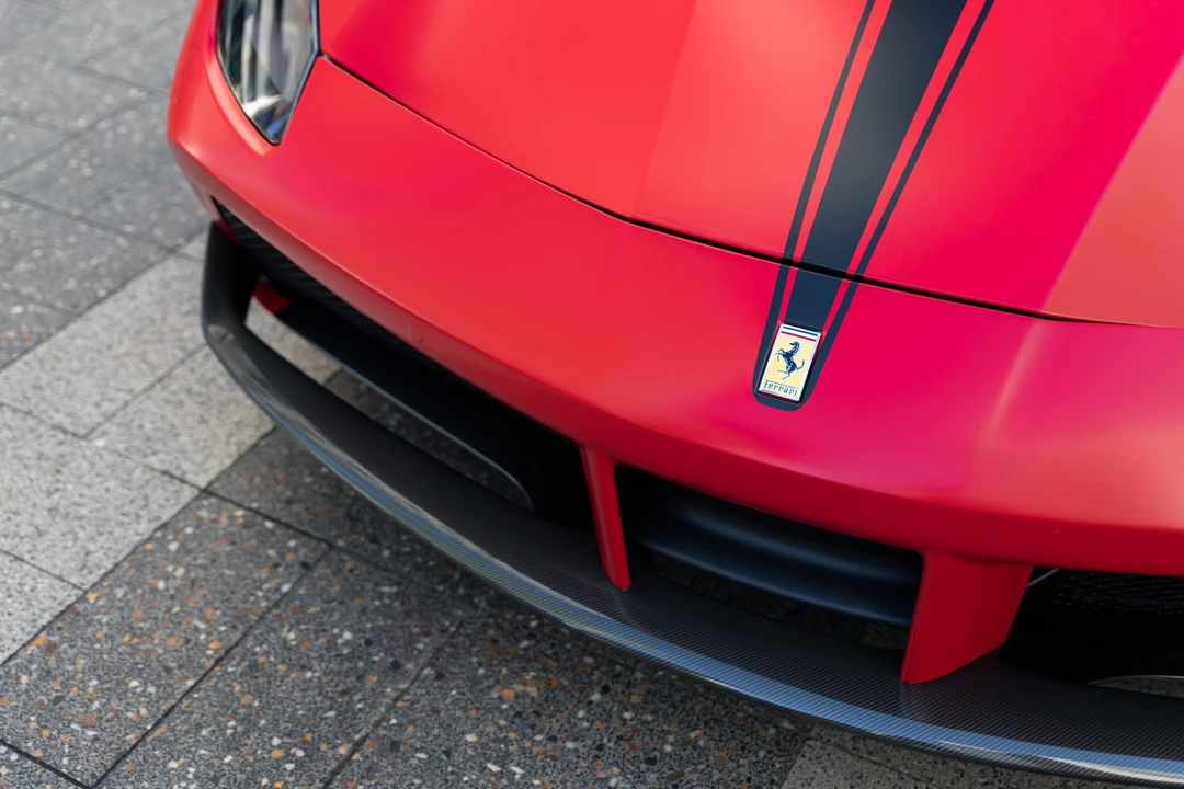 2016 Ferrari 488 GTB - Image 13 of 31
