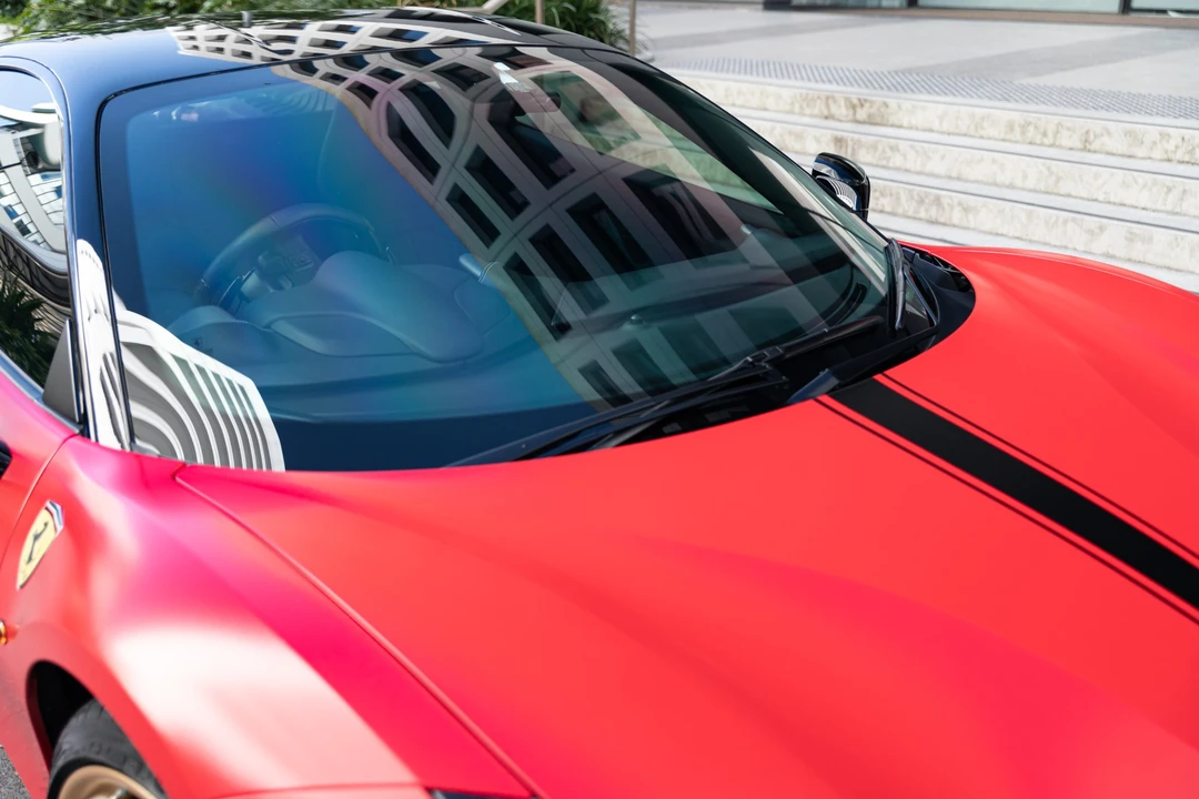 2016 Ferrari 488 GTB - Image 19 of 31