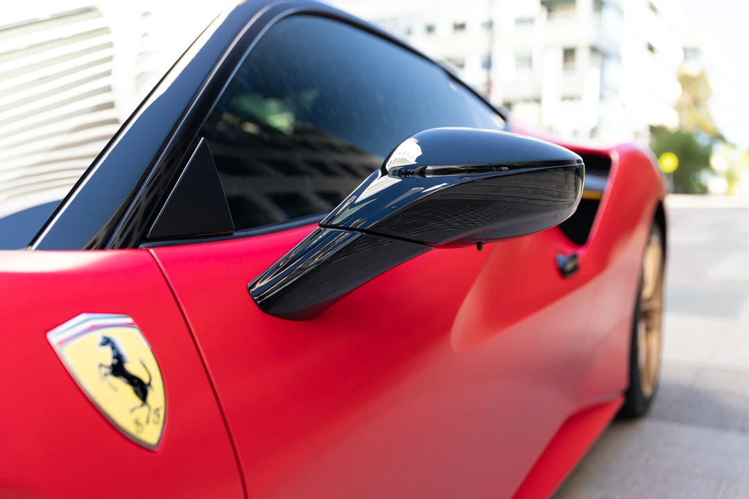 2016 Ferrari 488 GTB - Image 21 of 31
