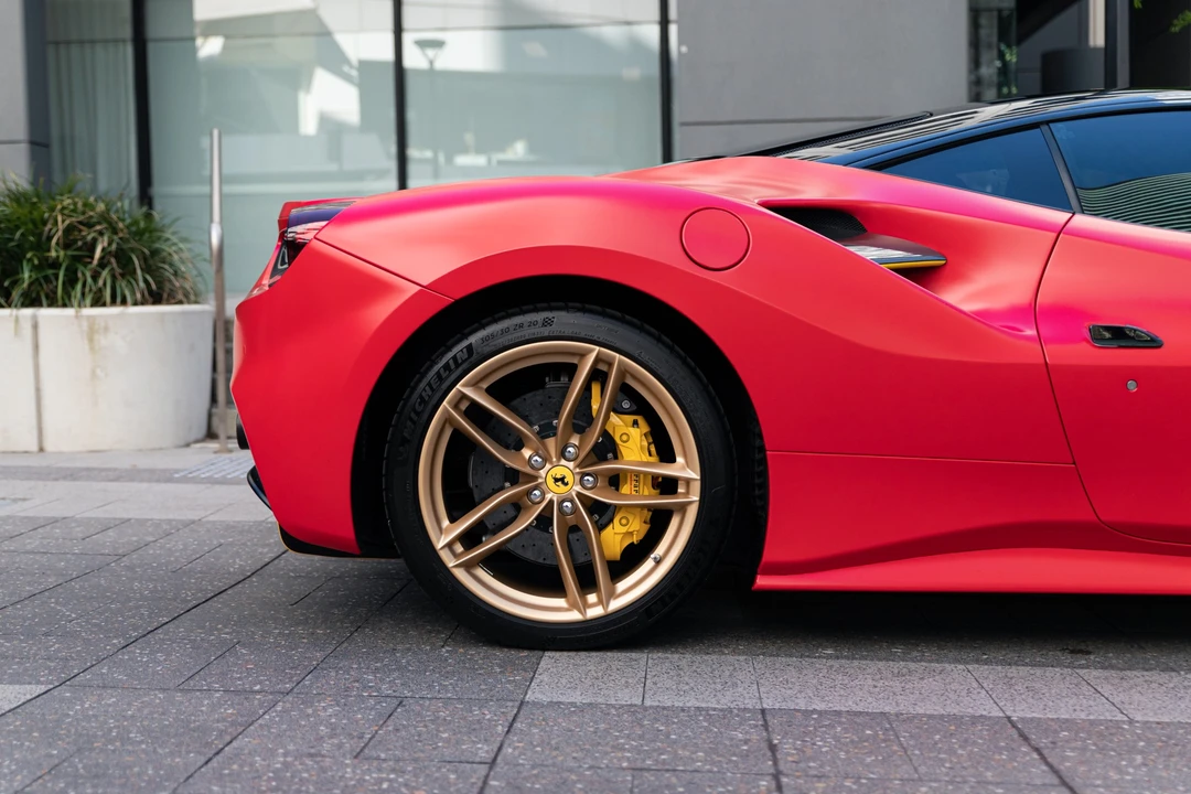 2016 Ferrari 488 GTB - Image 31 of 31