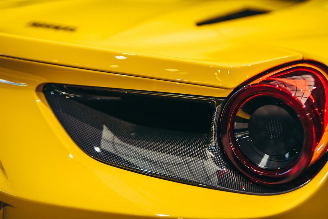 2016 Ferrari 488 Spider - Image 18 of 31