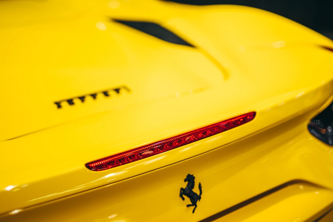 2016 Ferrari 488 Spider - Image 27 of 31