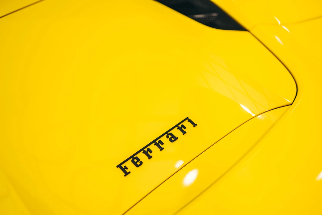 2016 Ferrari 488 Spider - Image 30 of 31