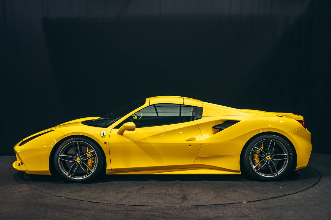 2016 Ferrari 488 Spider - Image 10 of 31