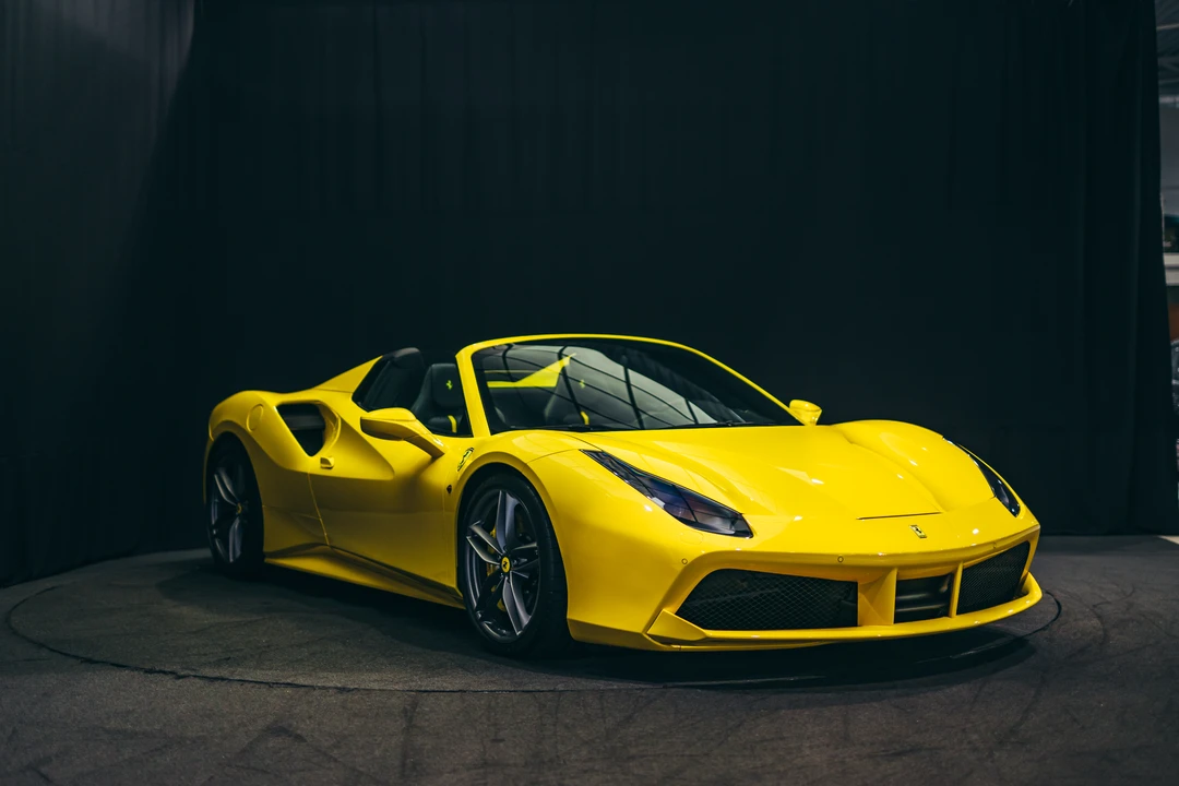 2016 Ferrari 488 Spider - Image 9 of 31