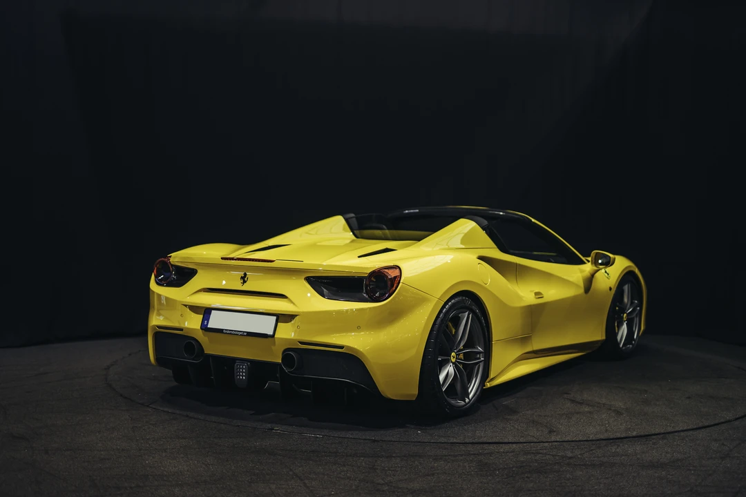 2016 Ferrari 488 Spider - Image 7 of 31