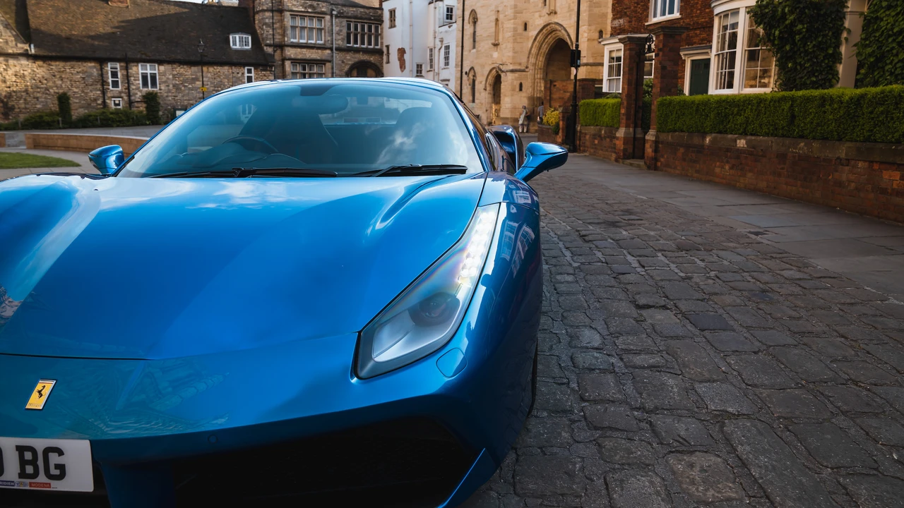 2016 Ferrari 488 Spider - Image 26 of 31