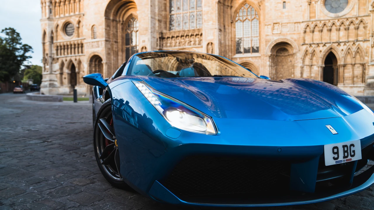 2016 Ferrari 488 Spider - Image 27 of 31