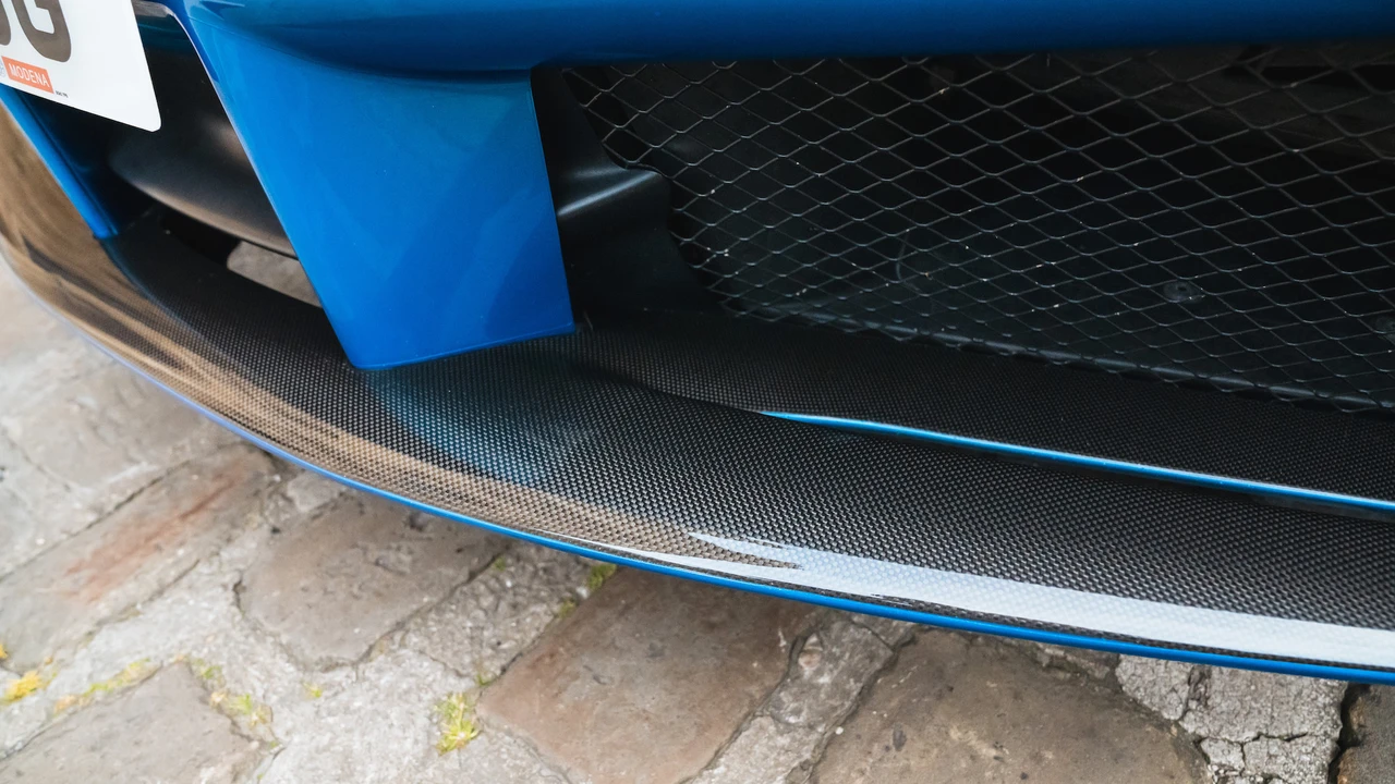 2016 Ferrari 488 Spider - Image 29 of 31