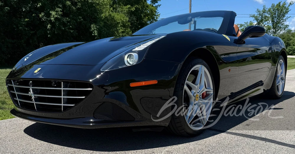 2016 Ferrari California T - Image 24 of 31