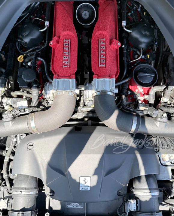2016 Ferrari California T - Image 7 of 31