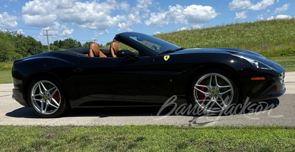 2016 Ferrari California T - Image 19 of 31