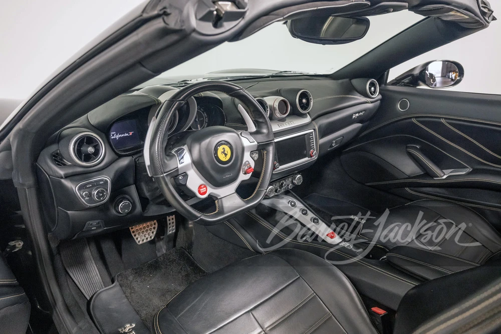 2016 Ferrari California T - Image 4 of 31