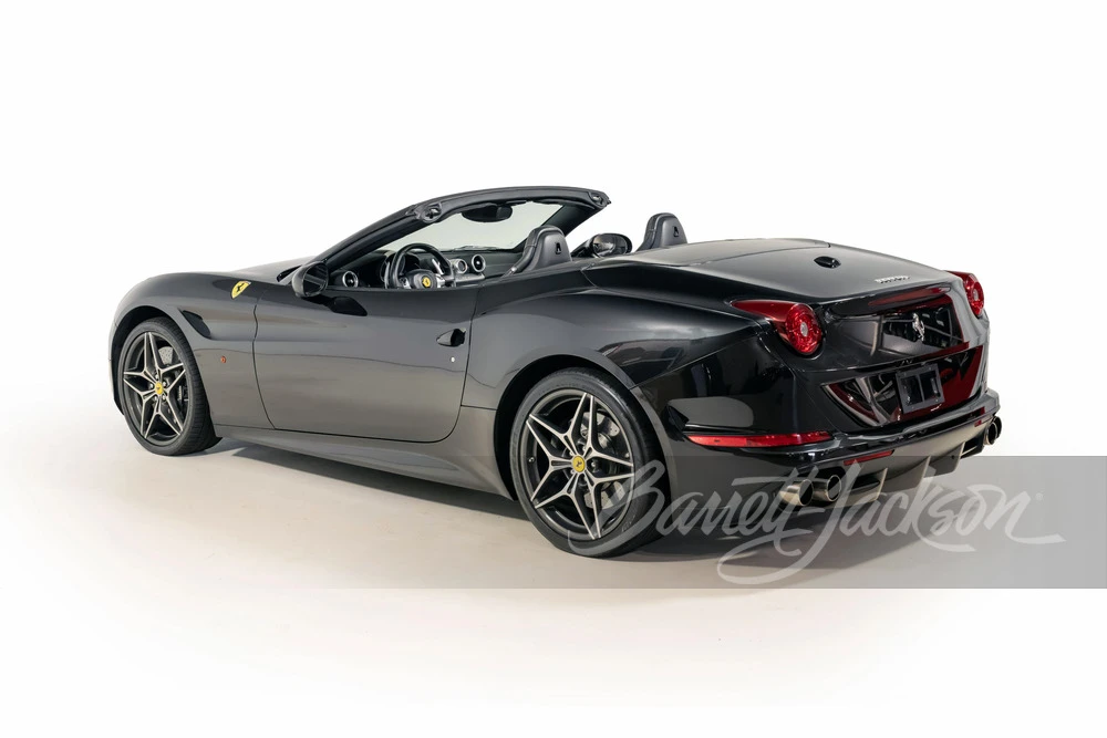 2016 Ferrari California T - Image 17 of 31
