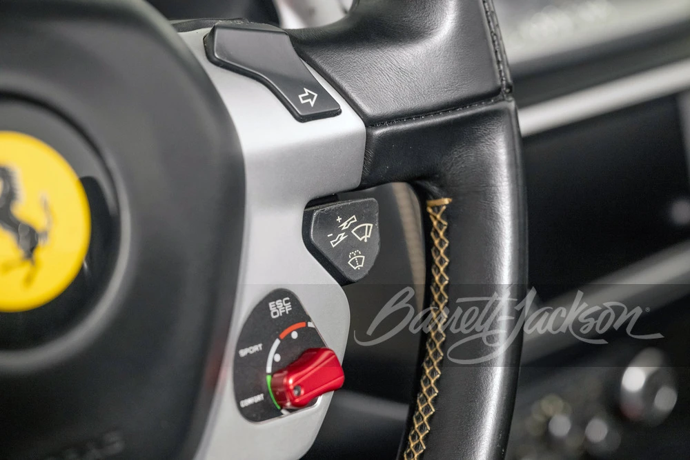 2016 Ferrari California T - Image 26 of 31