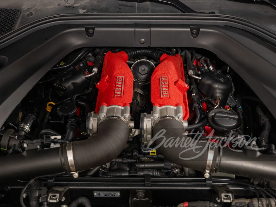 2016 Ferrari California T - Image 19 of 31