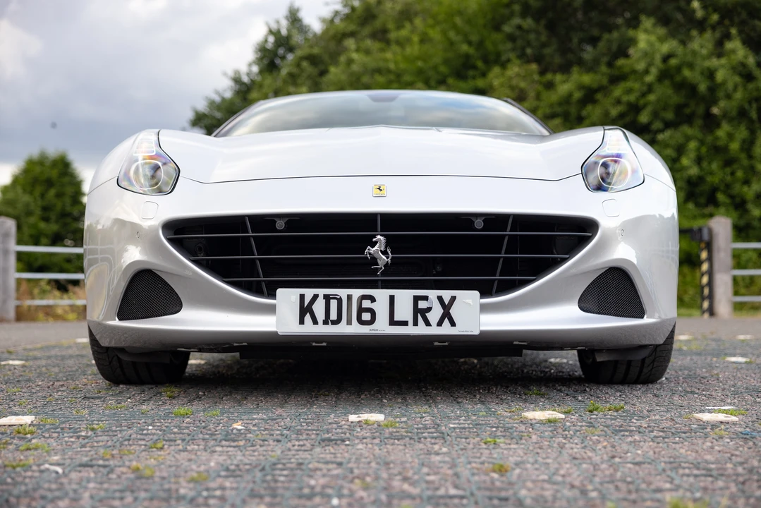 2016 Ferrari California T - Image 21 of 31