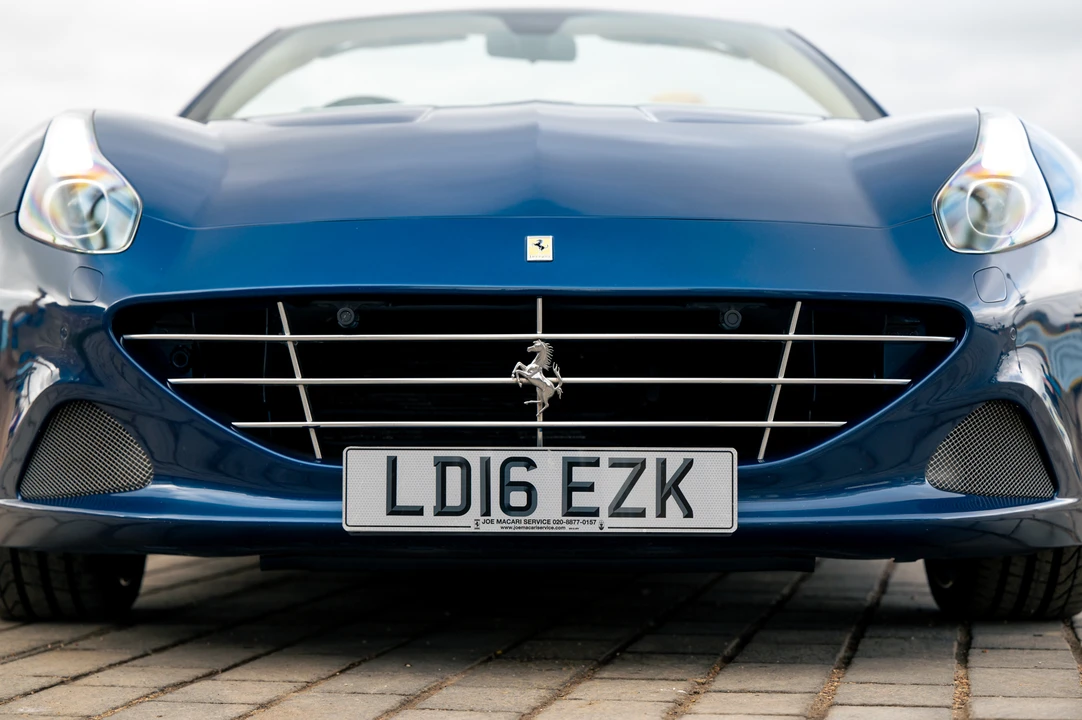 2016 Ferrari California T - Image 24 of 31