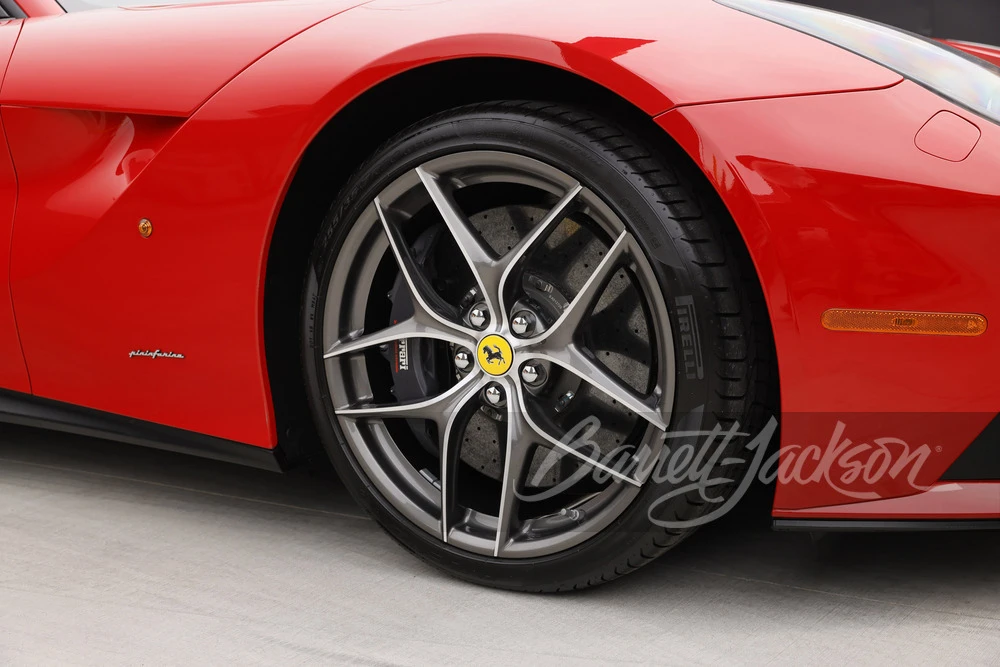 2016 Ferrari F12berlinetta - Image 17 of 31