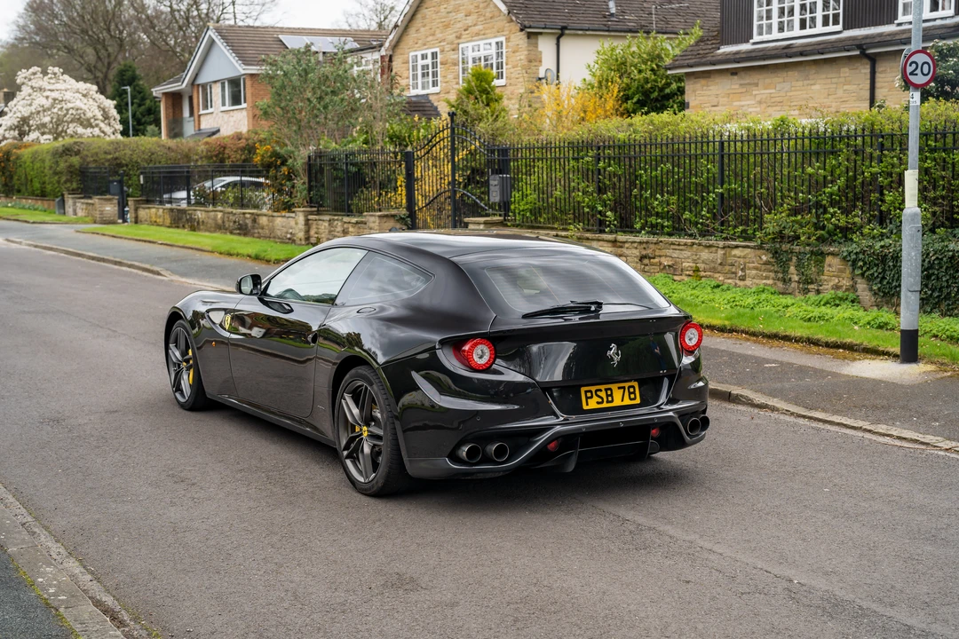 2016 Ferrari FF - Image 12 of 31