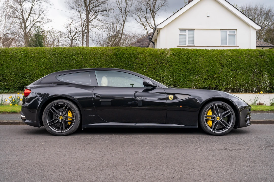 2016 Ferrari FF - Image 5 of 31