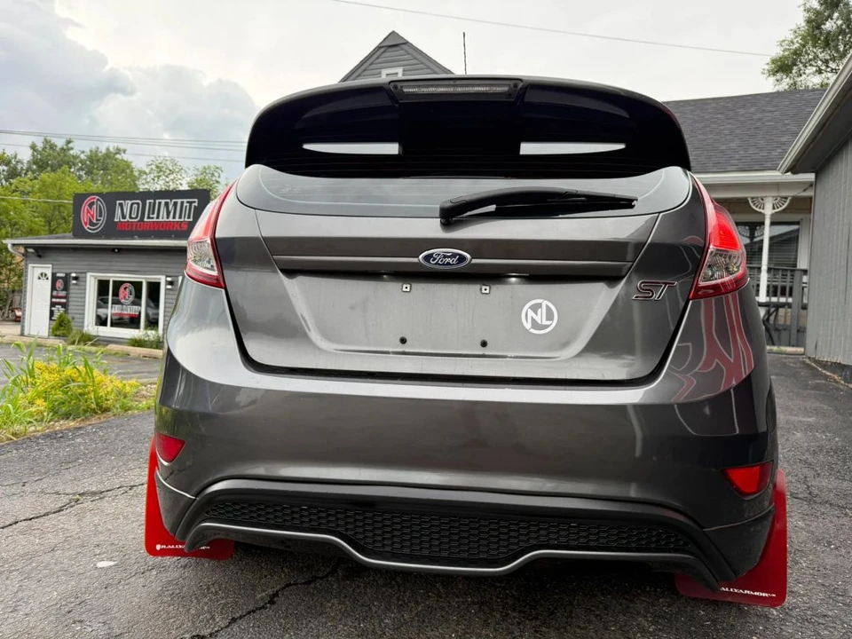 2016 Ford Fiesta - Image 14 of 31