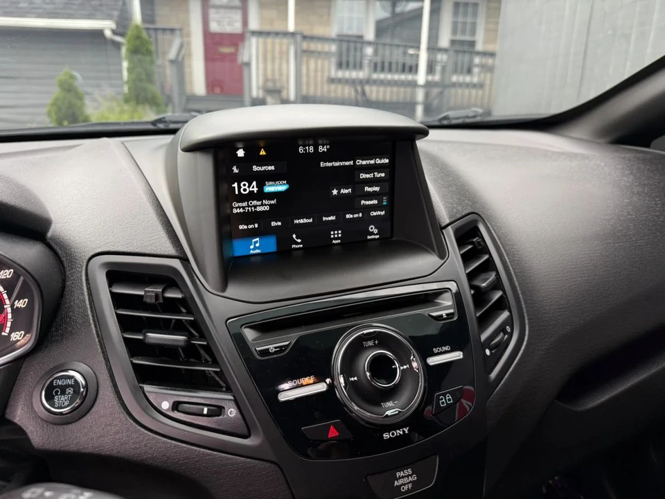 2016 Ford Fiesta - Image 25 of 31