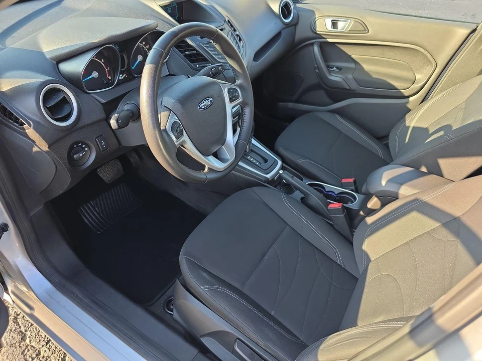 2016 Ford Fiesta - Image 4 of 12