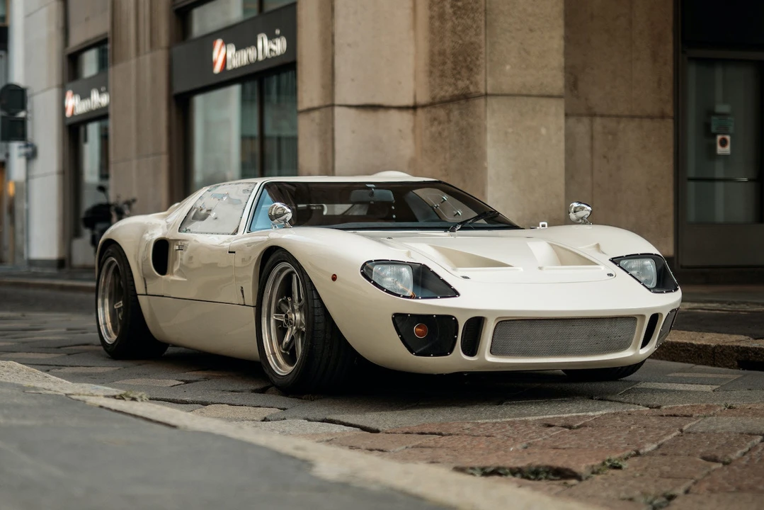 2016 Ford Replica - Image 2 of 31