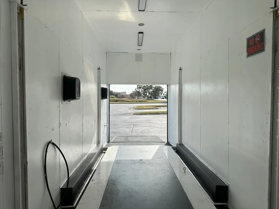 2016 Continental Cargo Trailer - Image 11 of 11