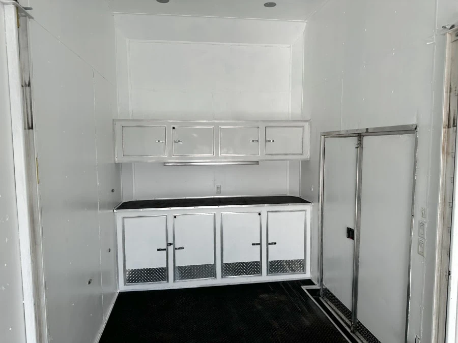 2016 Continental Cargo Trailer - Image 9 of 11