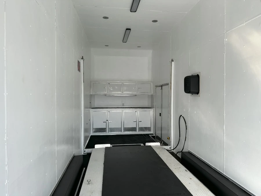 2016 Continental Cargo Trailer - Image 10 of 11