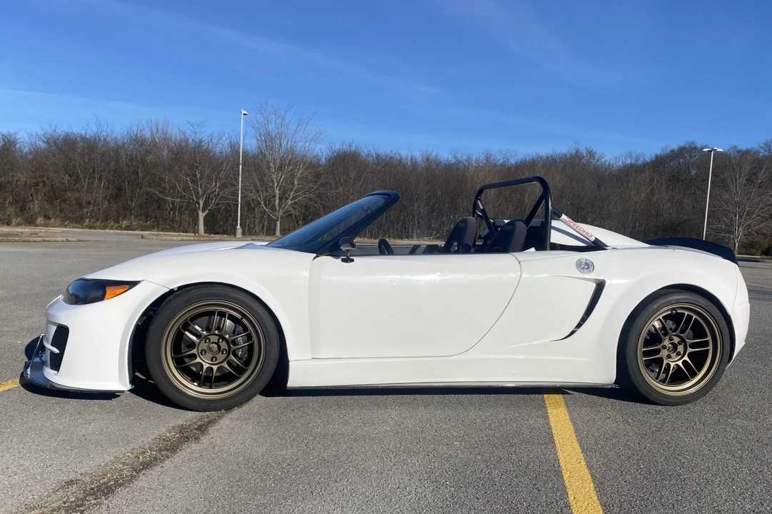 2016 Factory Five 818 - Image 3 of 31