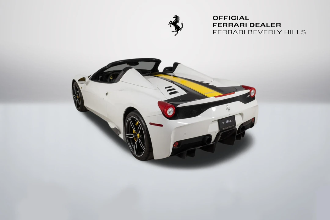 2016 Ferrari 458 Speciale Aperta - Image 5 of 31