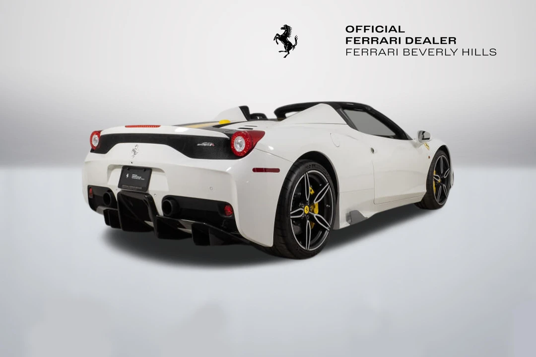 2016 Ferrari 458 Speciale Aperta - Image 8 of 31