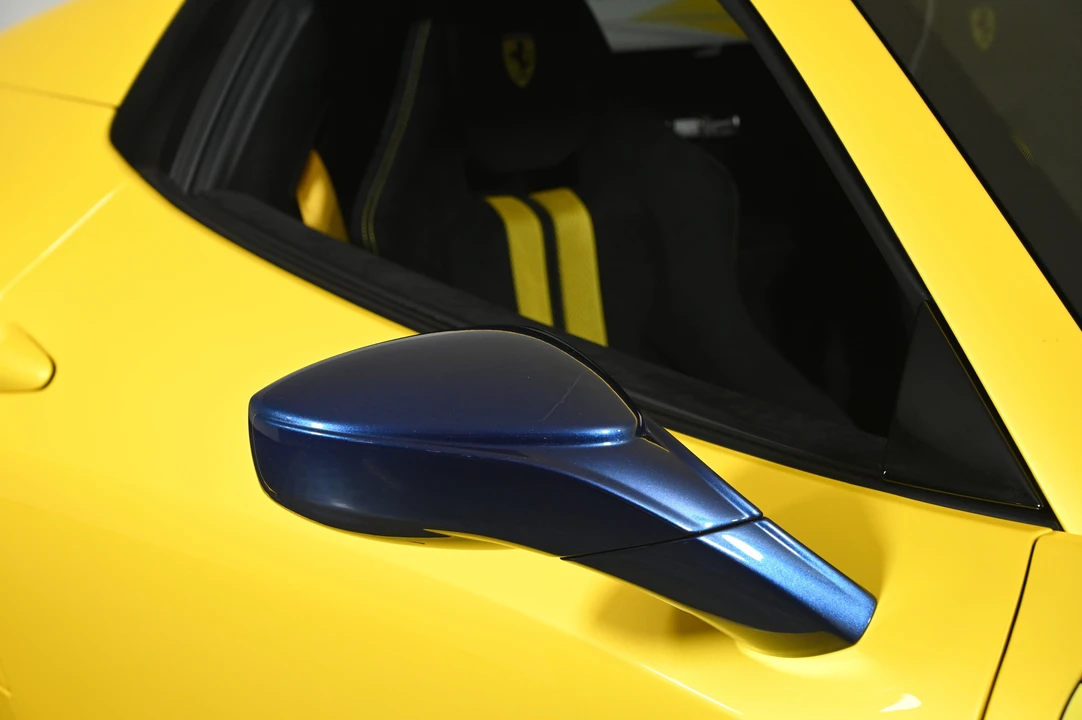2016 Ferrari 458 Speciale Aperta - Image 31 of 31