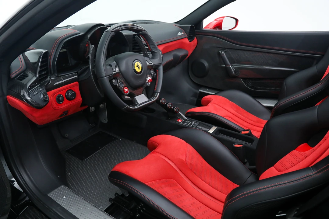 2016 Ferrari 458 Speciale Aperta - Image 2 of 31