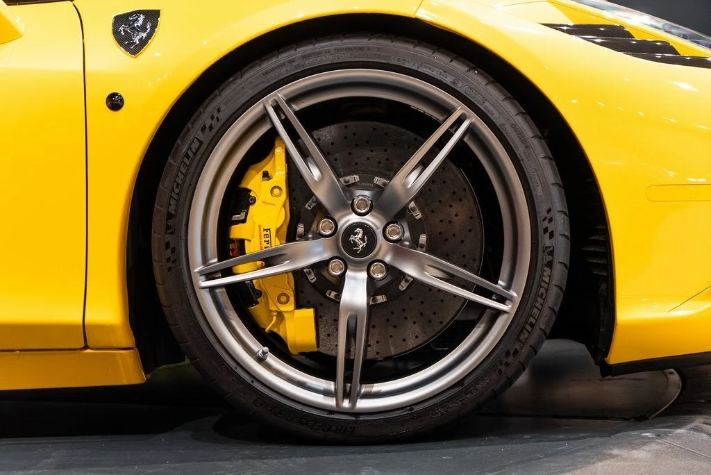 2016 Ferrari 458 Speciale Aperta - Image 16 of 31