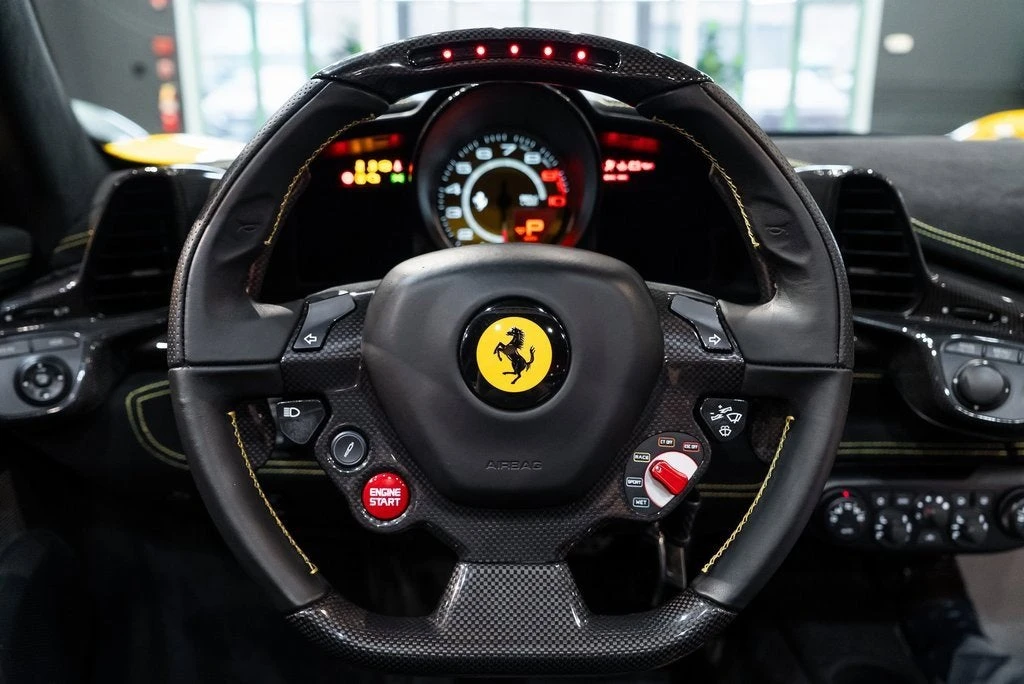 2016 Ferrari 458 Speciale Aperta - Image 5 of 31