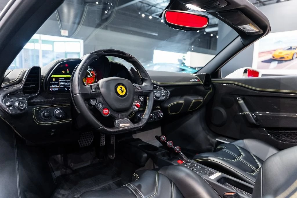 2016 Ferrari 458 Speciale Aperta - Image 31 of 31