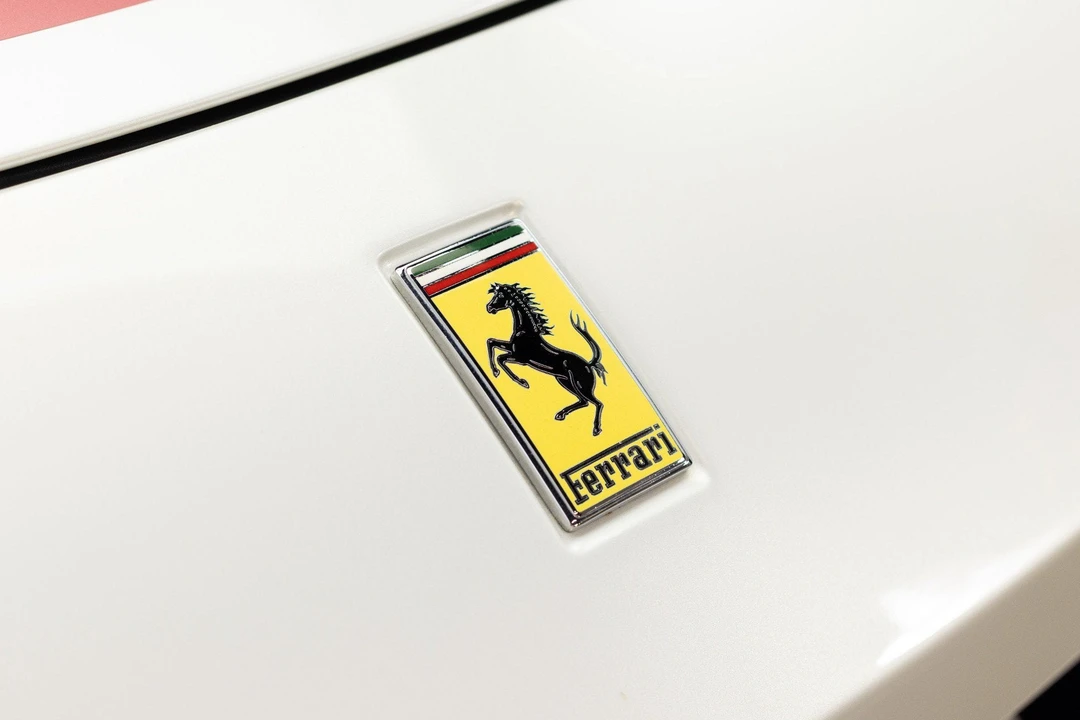 2016 Ferrari 458 Speciale Aperta - Image 27 of 31