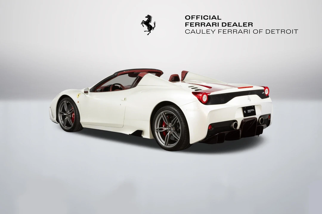 2016 Ferrari 458 Speciale Aperta - Image 14 of 31