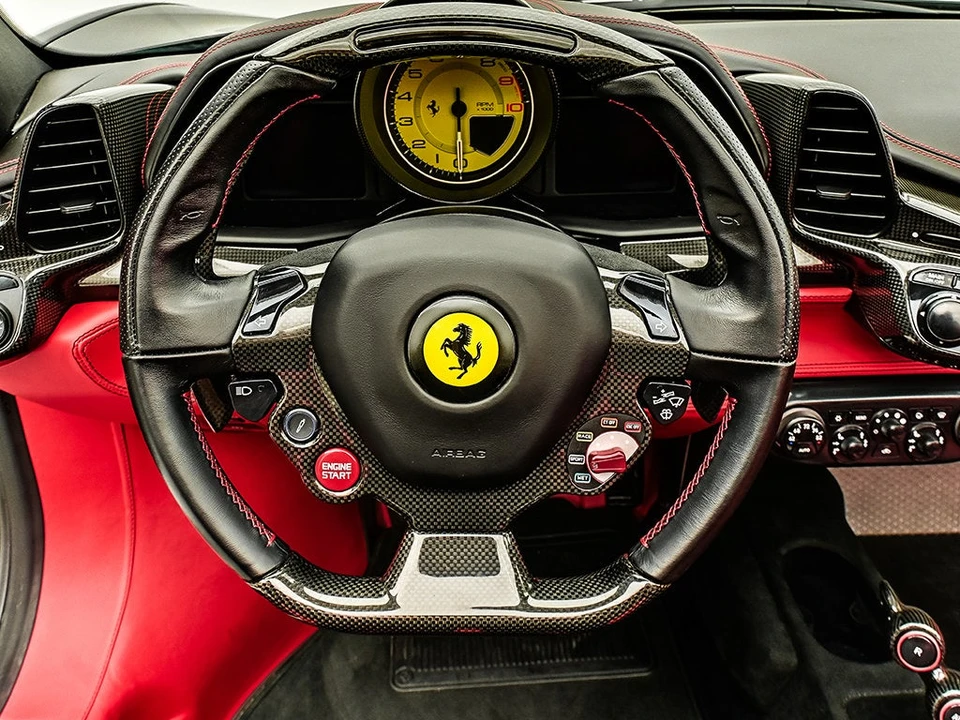 2016 Ferrari 458 Speciale Aperta - Image 11 of 31