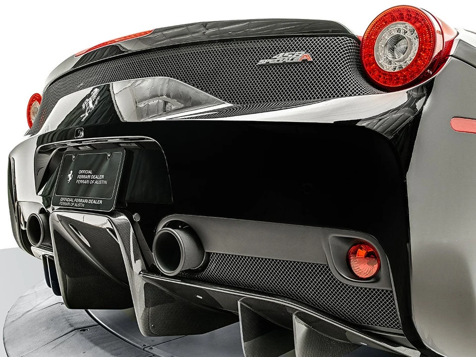 2016 Ferrari 458 Speciale Aperta - Image 31 of 31